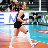 Cansu Özbay