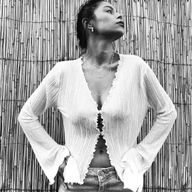 Ebru Yücel