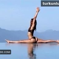 Eliz Sakucoglu In A Sexy Bikini