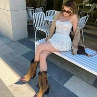 Ezgi Eyüboğlu
