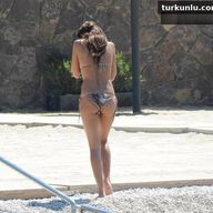Lara Surol Sexy And Hot Photo Collection