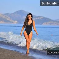 Selen Gorguzel Sexy Black Swimsuit Photoshoot
