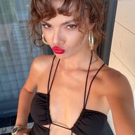 Sinem Unsal Sexy And Sizzling Photos Collection
