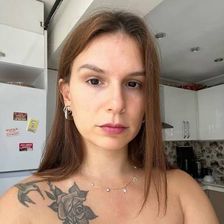 Büşra Kahraman