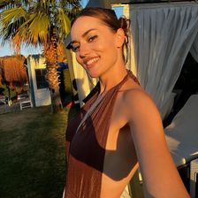 Fahriye Evcen