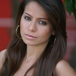 Zeynep karacan