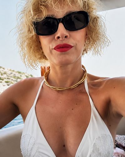 Açelya Topaloğlu seksi ifşa fotoğrafı 143