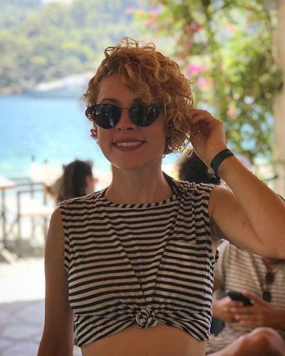 Açelya Topaloğlu seksi ifşa fotoğrafı 23