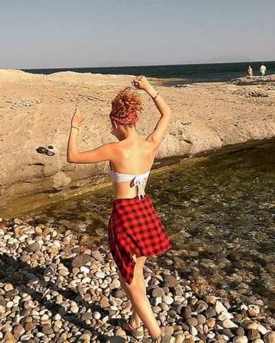 Açelya Topaloğlu seksi ifşa fotoğrafı 77