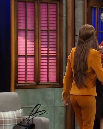 Açelya Topaloğlu seksi ifşa fotoğrafı 80