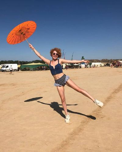 Açelya Topaloğlu seksi ifşa fotoğrafı 83