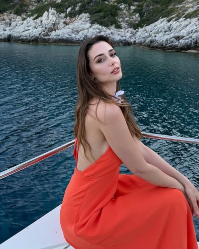 Afra Karagöz seksi ifşa fotoğrafı 90