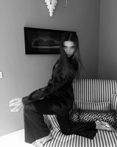Afra Saraçoğlu seksi ifşa fotoğrafı 65497