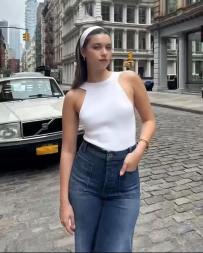 Afra Saraçoğlu seksi ifşa fotoğrafı 65480