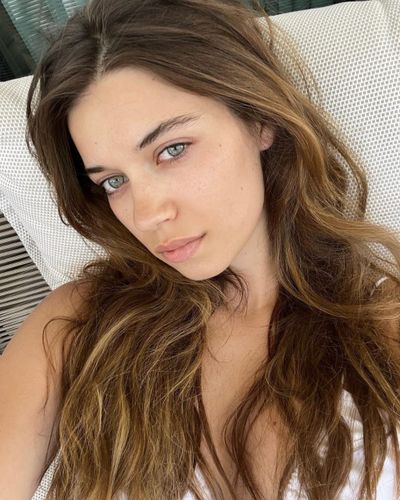 Afra Saraçoğlu seksi ifşa fotoğrafı 65470