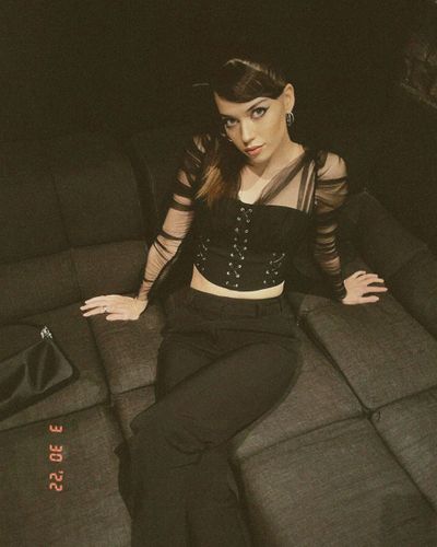 Afra Saraçoğlu seksi ifşa fotoğrafı 65385
