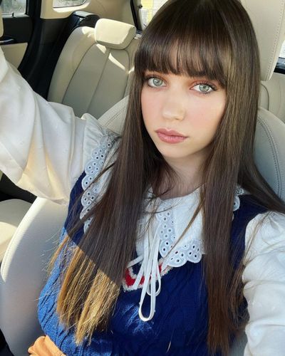 Afra Saraçoğlu seksi ifşa fotoğrafı 65379