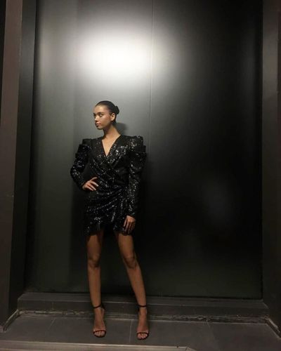 Afra Saraçoğlu seksi ifşa fotoğrafı 441