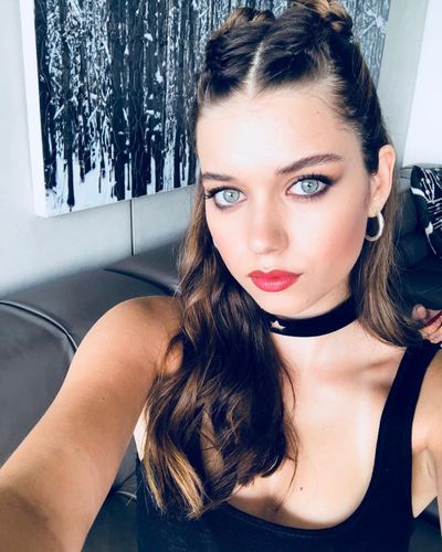 Afra Saraçoğlu seksi ifşa fotoğrafı 450