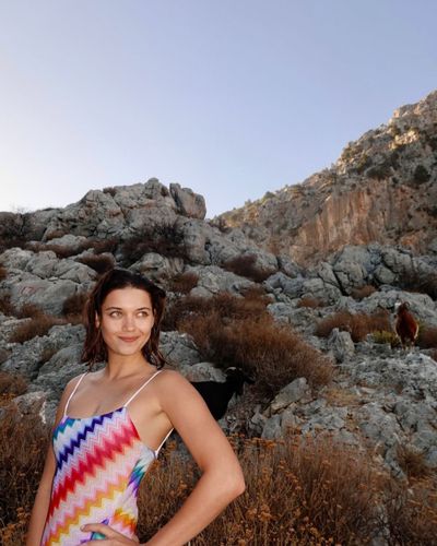 Afra Saraçoğlu seksi ifşa fotoğrafı 51