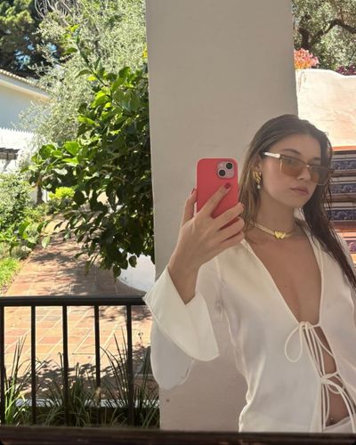 Afra Saraçoğlu seksi ifşa fotoğrafı 72