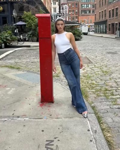 Afra Saraçoğlu seksi ifşa fotoğrafı 96