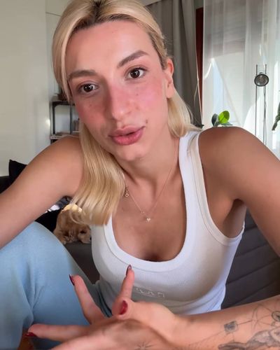 Ahsen Bücek seksi ifşa fotoğrafı 3