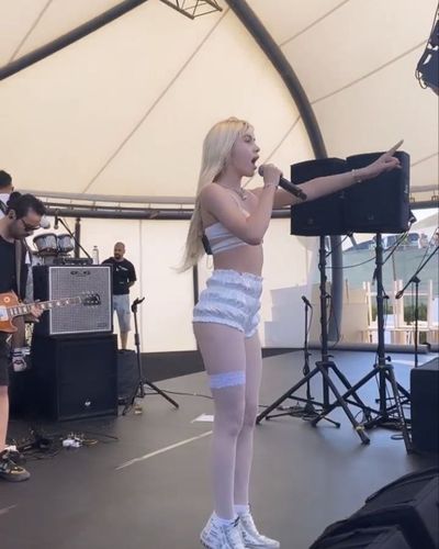 Aleyna Tilki seksi ifşa fotoğrafı 1014