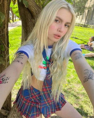 Aleyna Tilki seksi ifşa fotoğrafı 1045