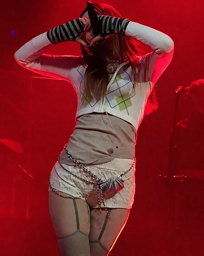 Aleyna Tilki seksi ifşa fotoğrafı 1146