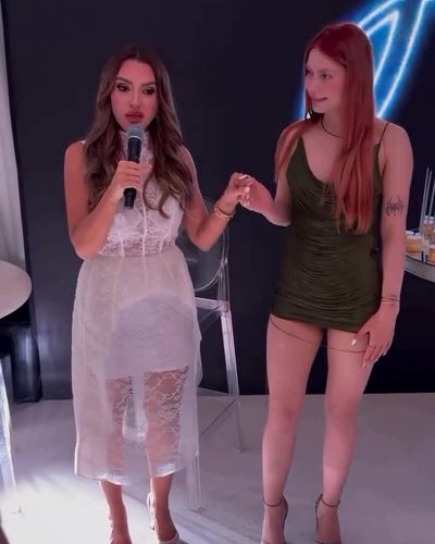 Aleyna Tilki seksi ifşa fotoğrafı 1219
