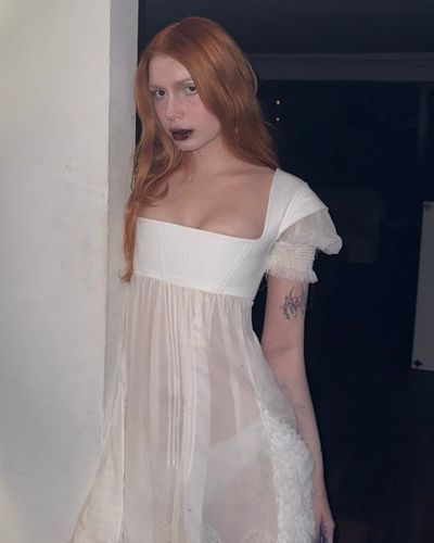Aleyna Tilki seksi ifşa fotoğrafı 1226