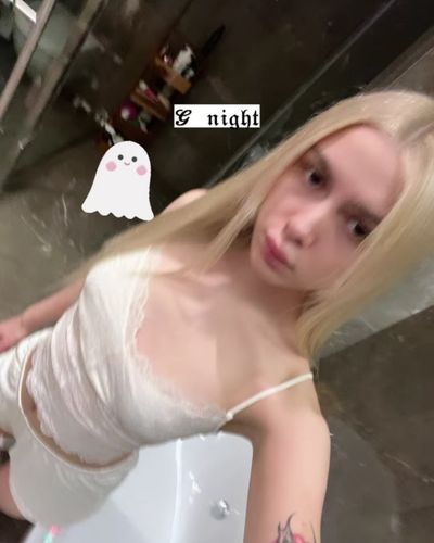 Aleyna Tilki seksi ifşa fotoğrafı 64784