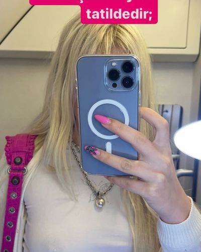 Aleyna Tilki seksi ifşa fotoğrafı 64656