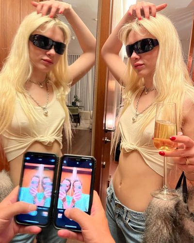 Aleyna Tilki seksi ifşa fotoğrafı 64638