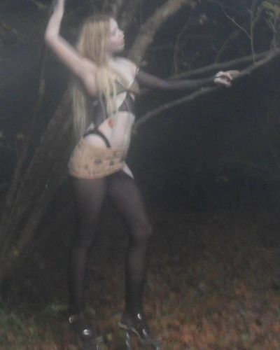 Aleyna Tilki seksi ifşa fotoğrafı 72