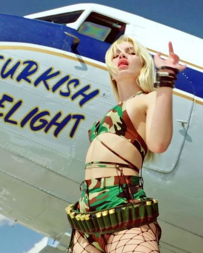 Aleyna Tilki seksi ifşa fotoğrafı 54287