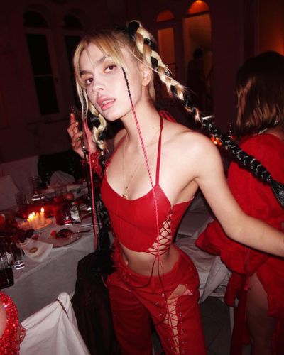Aleyna Tilki seksi ifşa fotoğrafı 54237