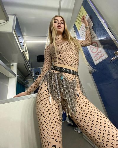 Aleyna Tilki seksi ifşa fotoğrafı 54139