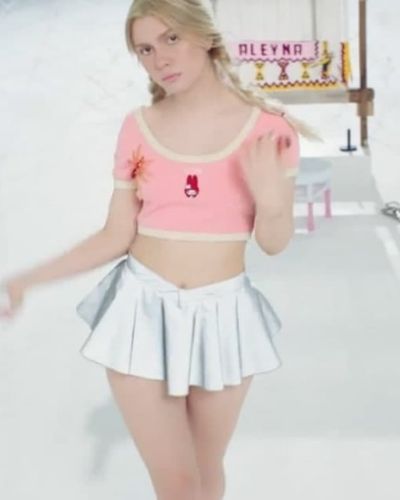 Aleyna Tilki seksi ifşa fotoğrafı 54134