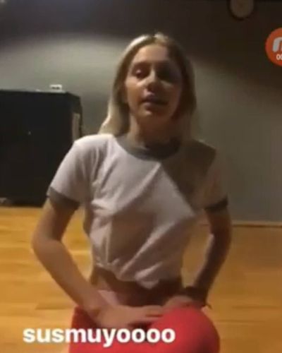 Aleyna Tilki seksi ifşa fotoğrafı 54123