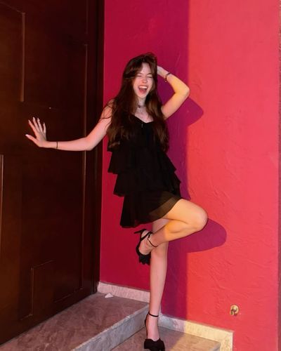 Alisa Sezen Sever seksi ifşa fotoğrafı 117
