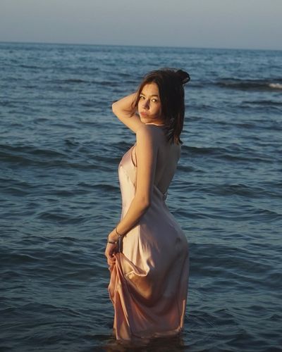 Alisa Sezen Sever seksi ifşa fotoğrafı 118