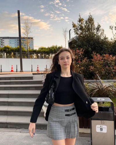 Alisa Sezen Sever seksi ifşa fotoğrafı 157