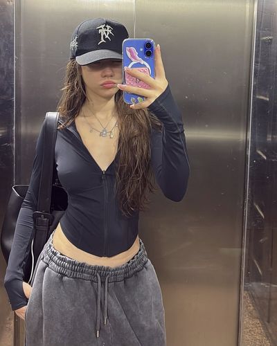 Alisa Sezen Sever seksi ifşa fotoğrafı 184
