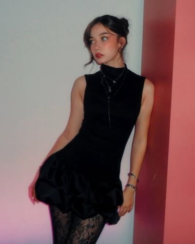 Alisa Sezen Sever seksi ifşa fotoğrafı 192