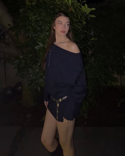 Alisa Sezen Sever seksi ifşa fotoğrafı 194
