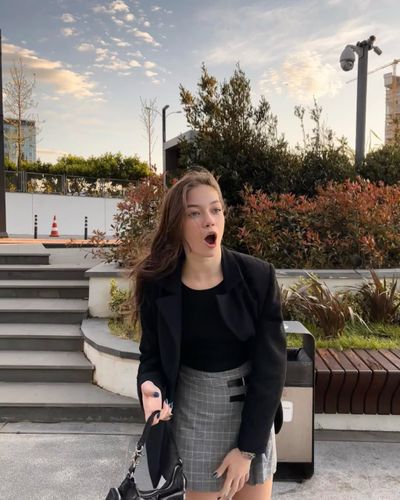 Alisa Sezen Sever seksi ifşa fotoğrafı 50
