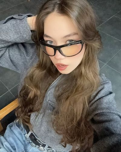 Alisa Sezen Sever seksi ifşa fotoğrafı 90