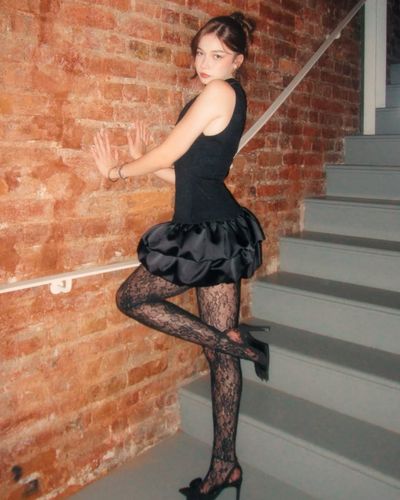 Alisa Sezen Sever seksi ifşa fotoğrafı 92